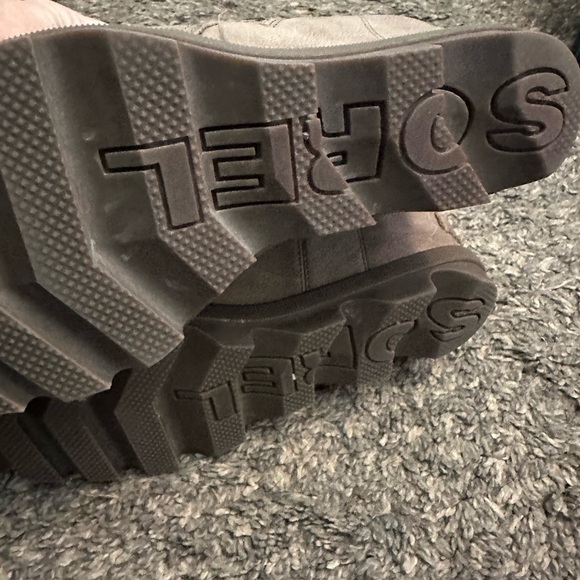 SOREL woman’s 8 - Picture 3 of 3